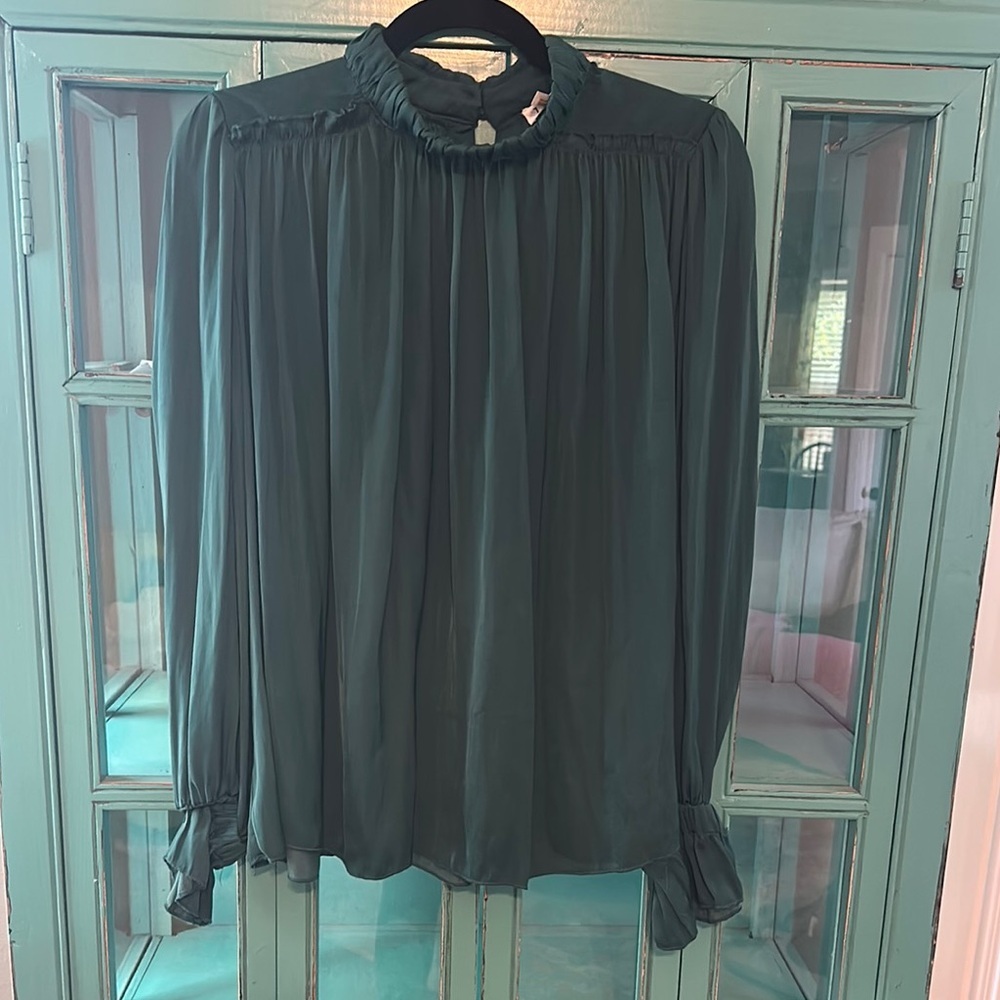 TCEC Silky Ruffle Blouse